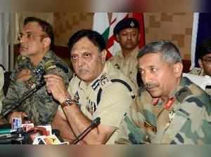 Srinagar: Inspector General of Jammu and Kashmir Police Munir Khan along with GO...