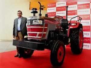 Chennai: Pawan Goenka, MD, Mahindra and Mahindra displaying a driverless tractor...