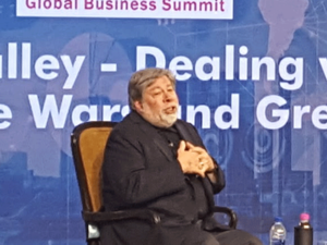 Steve-Wozniak,-Co-Founder,-