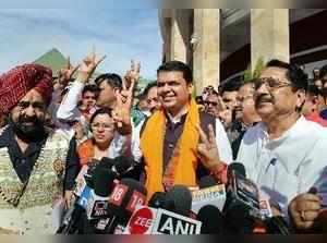 Nagpur: Maharashtra Chief Minister Devendra Fadnavis along with the party MLAs f...