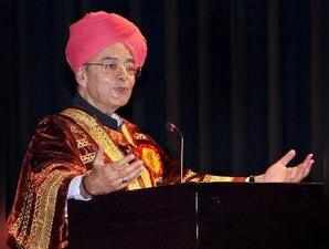 Jammu: Finance Minister Arun Jaitley speaks during the 17th Convocation of the J...