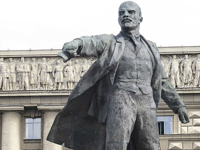 Lenin, Ukraine