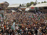 Protesters in Srinagar