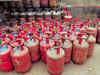Government pushes oil companies to defer loan recovery under free LPG scheme