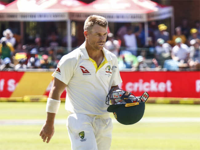 David Warner removes himself from WhatsApp group of Aussie players