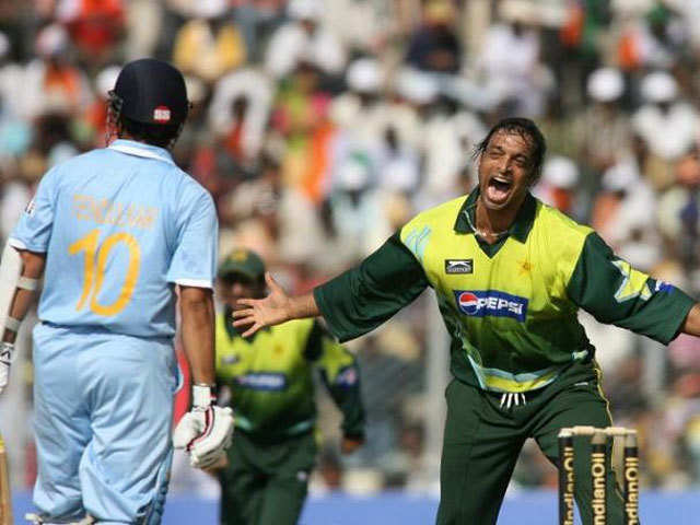 Shoaib Akhtar says "Why can I see two camps within the Indian team" in T20 World Cup 2021