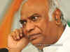 Cong boycotts Lokpal panel meet again, Mallikarjun Kharge shoots off another letter to PM