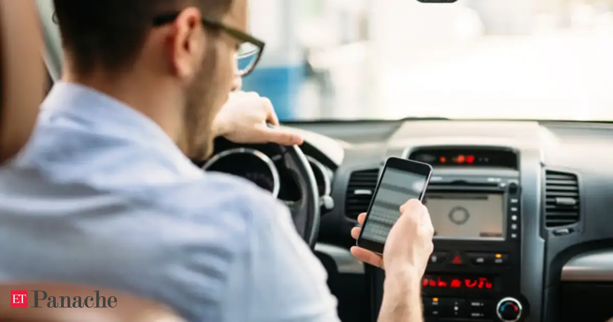 Don't text and drive: Using wearable devices to send messages while ...