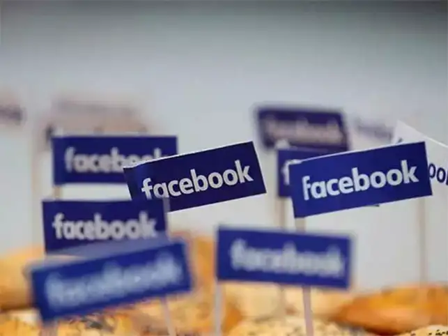Facebook keeps earning despite data privacy scandal