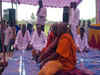 Una flogging victims embrace Buddhism along with 300 others