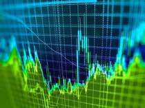 Nifty IT top sectoral loser; HCL Tech sinks over 7%