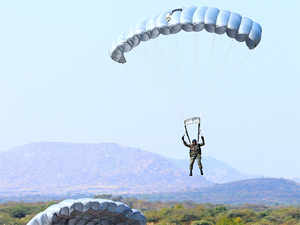 Parachute-bccl