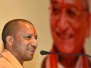 Yogi-Adityanath-pti (4)