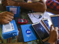 Jio wants to be SIM 1 in your mobile