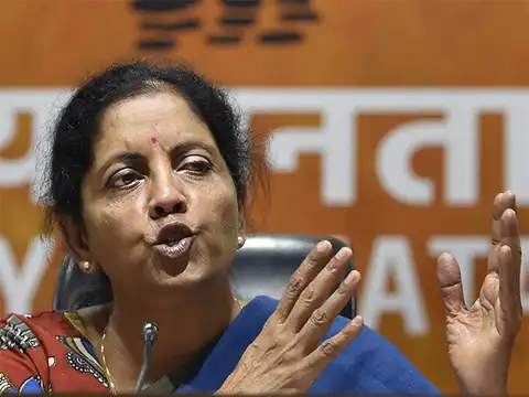 Nirmala Sitharaman, Defence minister