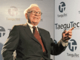Warren Buffett trolled! Miner puts up billboard, says legend wrong on bitcoin