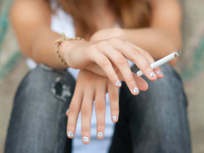 Smoking in young adults can lead to proteinuria, other chronic kidney diseases