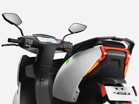 Smart scooter