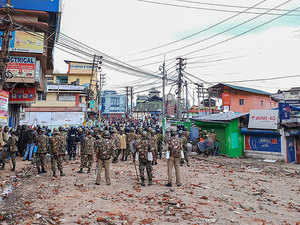 Shillong-curfew-pti