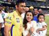 Dhoni's wife Sakshi applies for arms licence citing threat to life