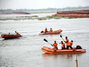 Army of ex-servicemen to protect Ganga, patrol ghats