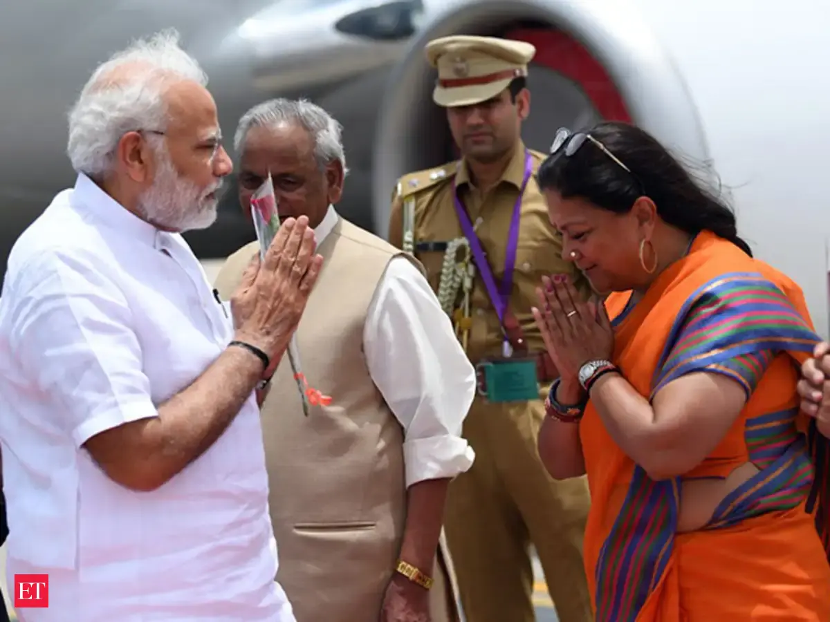 Modi in Rajasthan: Watch: PM Modi reaches Jaipur to launch 13 big ...