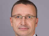Martin Schwenk to be new Mercedes-Benz India MD & CEO