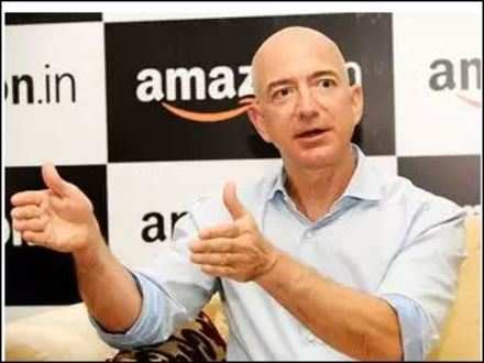 Jeff Bezos is now the richest man in modern history