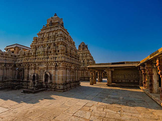 Bhoga_Nandeeshwara_Temple