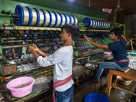 Kashmir's silk affair
