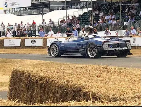 0-100 kmph in 3.1 seconds