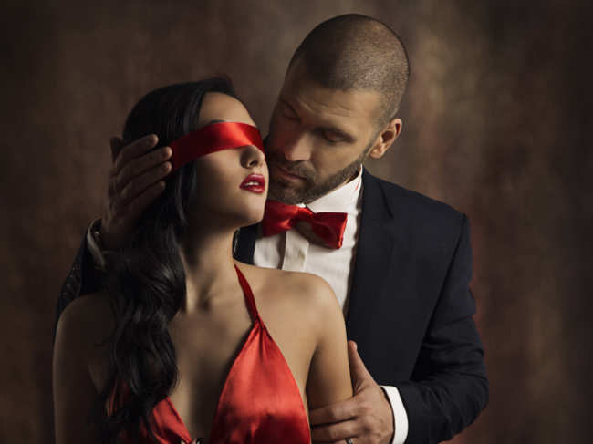 Choose black over red: Colour of your date outfit can help you find love