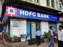 Double digit loan growth possible next year, says HDFC Bank