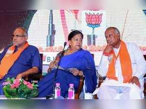 Jaipur: Rajasthan Chief Minister Vasundhara Raje and BJP state President Madanl...
