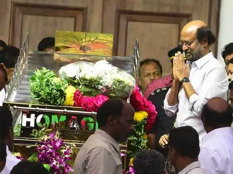 Rajinikanth pays last respect