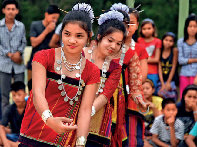 CULTURAL MUSING: Young boys and girls of the Chakma Tribe enliven the atmosphere with a traditional performance