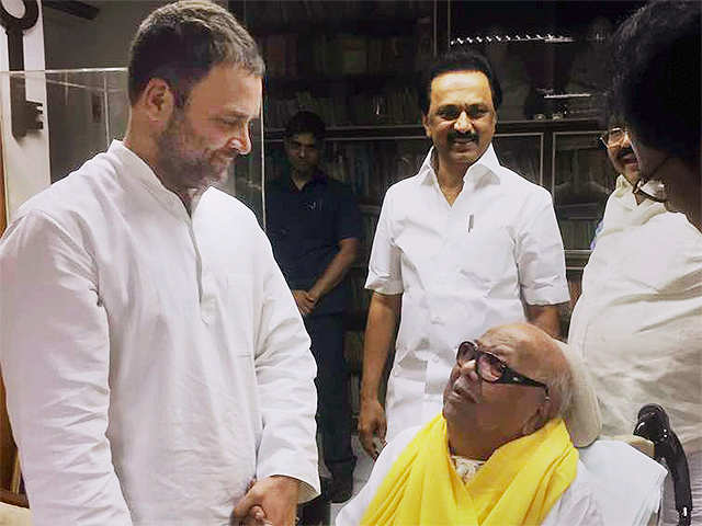 Rahul Gandhi with Karunanidhi