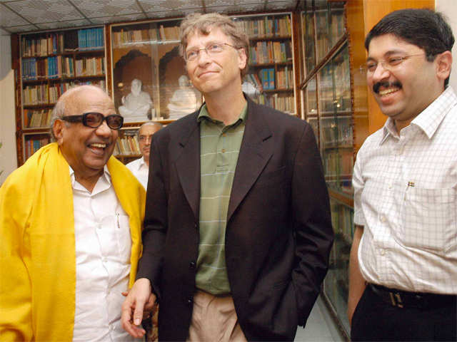 Bill Gates with Karunanidhi