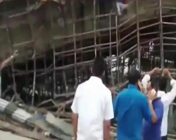 Nh 28 Part Of Under Construction Flyover Collapses In Basti Up