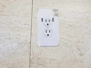 Fake-power-outlet-123