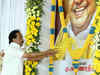 Stalin urges DMK to stay united, party meet pledges support to him