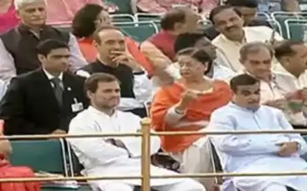 Congress President Rahul Gandhi, Congress leader Ghulam Nabi Azad and Union Minister Nitin Gadkari at Red Fort in Delhi.