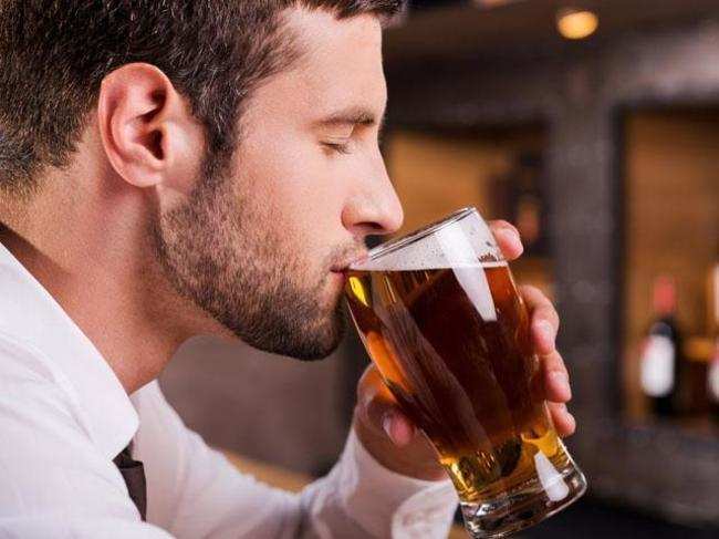 Beer goggles: Men more likely to objectify women under the influence of alcohol