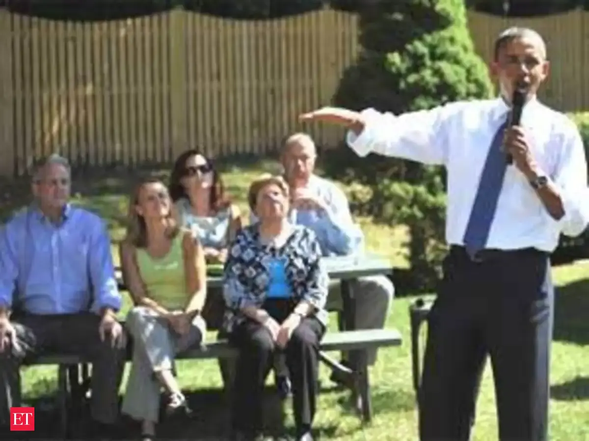 Barack Obama targets middle class voters - The Economic Times Video ...