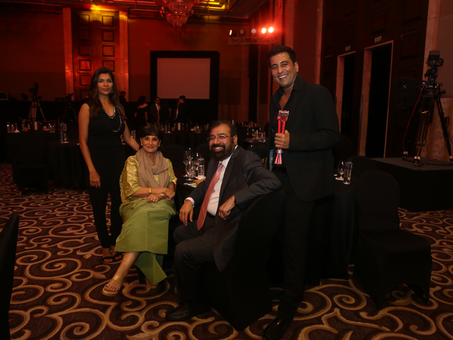 Harsh Goenka of RPG Enterprises with Karan Singh of ACG after the felicitation