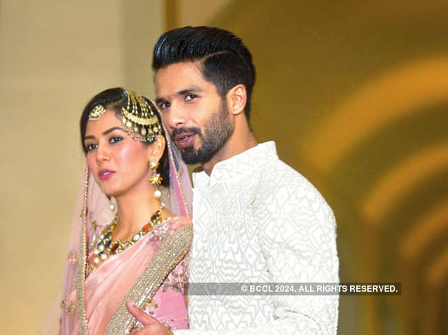 Mira Rajput Kapoor (L) and Shahid Kapoor (R)