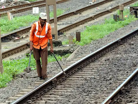 A gangman&rsquo;s job is extremely hazardous 