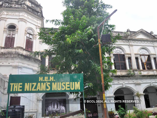 ​Robbery at Nizam's Museum