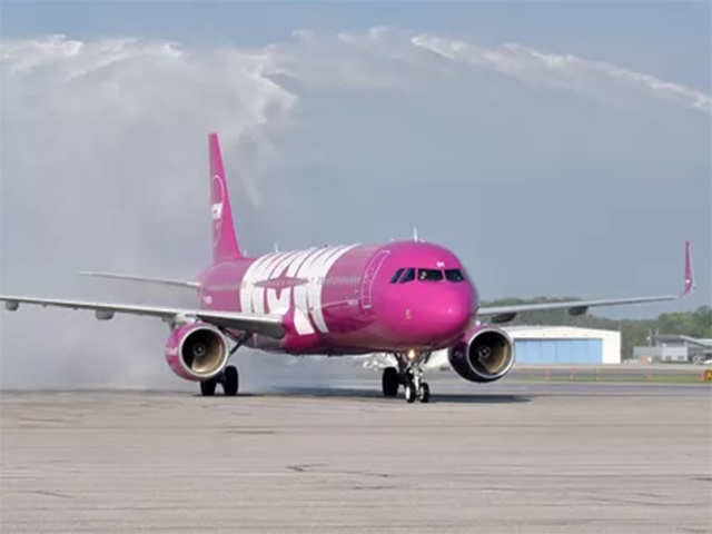 WOW Air to fly you from Delhi to US for just Rs 13,499 - Cheap flights to US | The Economic Times