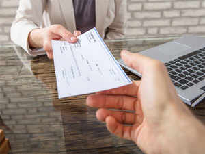 cheque-pay-getty-images